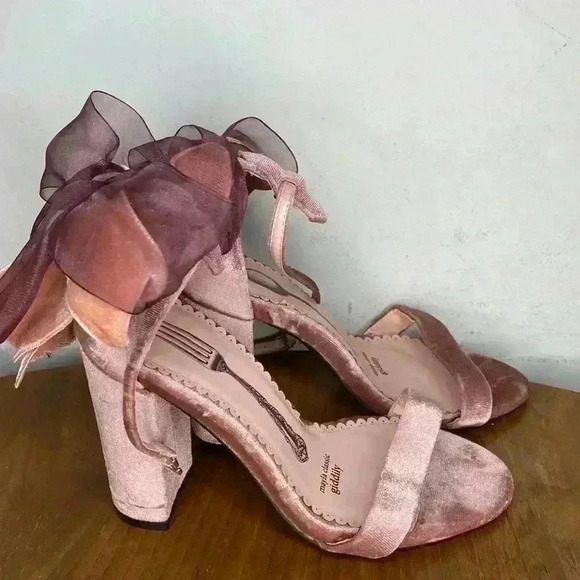 Mayla Classic Giddily Dusty Pink Rose Womens Size 34 Heels Sandals - Picture 5 of 8